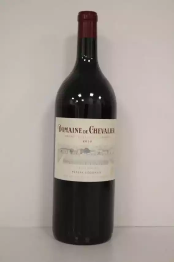 Domaine De Chevalier 2010
