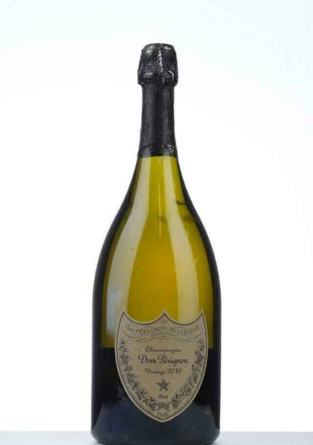 Moet & Chandon Dom Perignon 2010