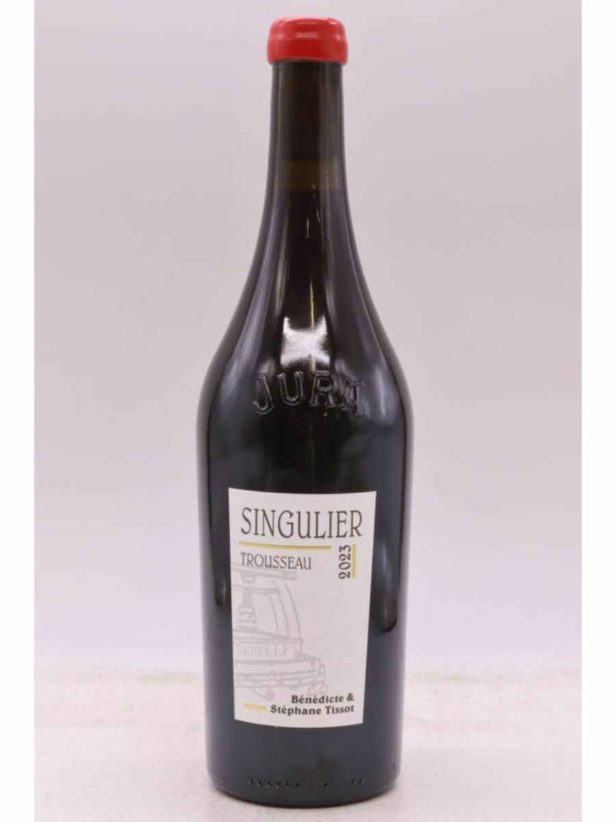Benédicte Et Stéphane Tissot Arbois Trousseau Singulier 2023
