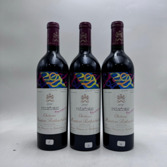 Chateau Mouton Rothschild 2011