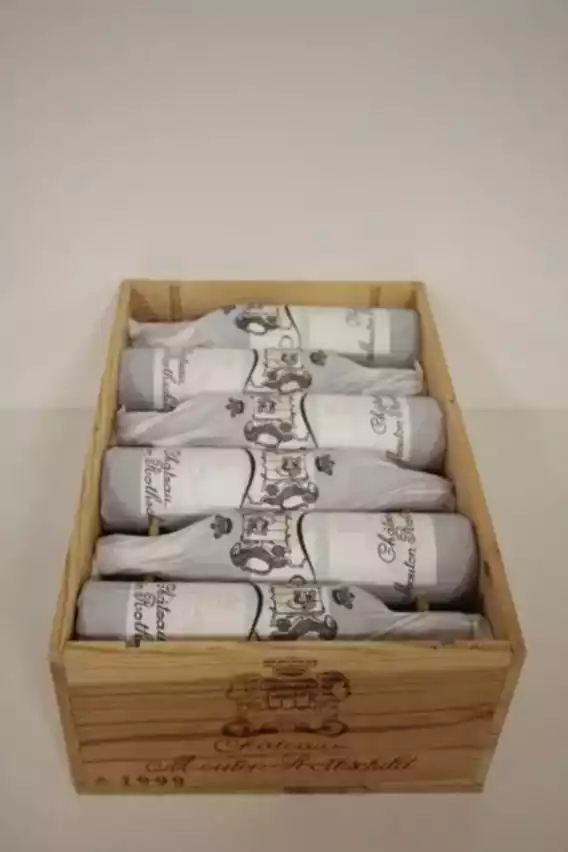 Chateau Mouton Rothschild 1999